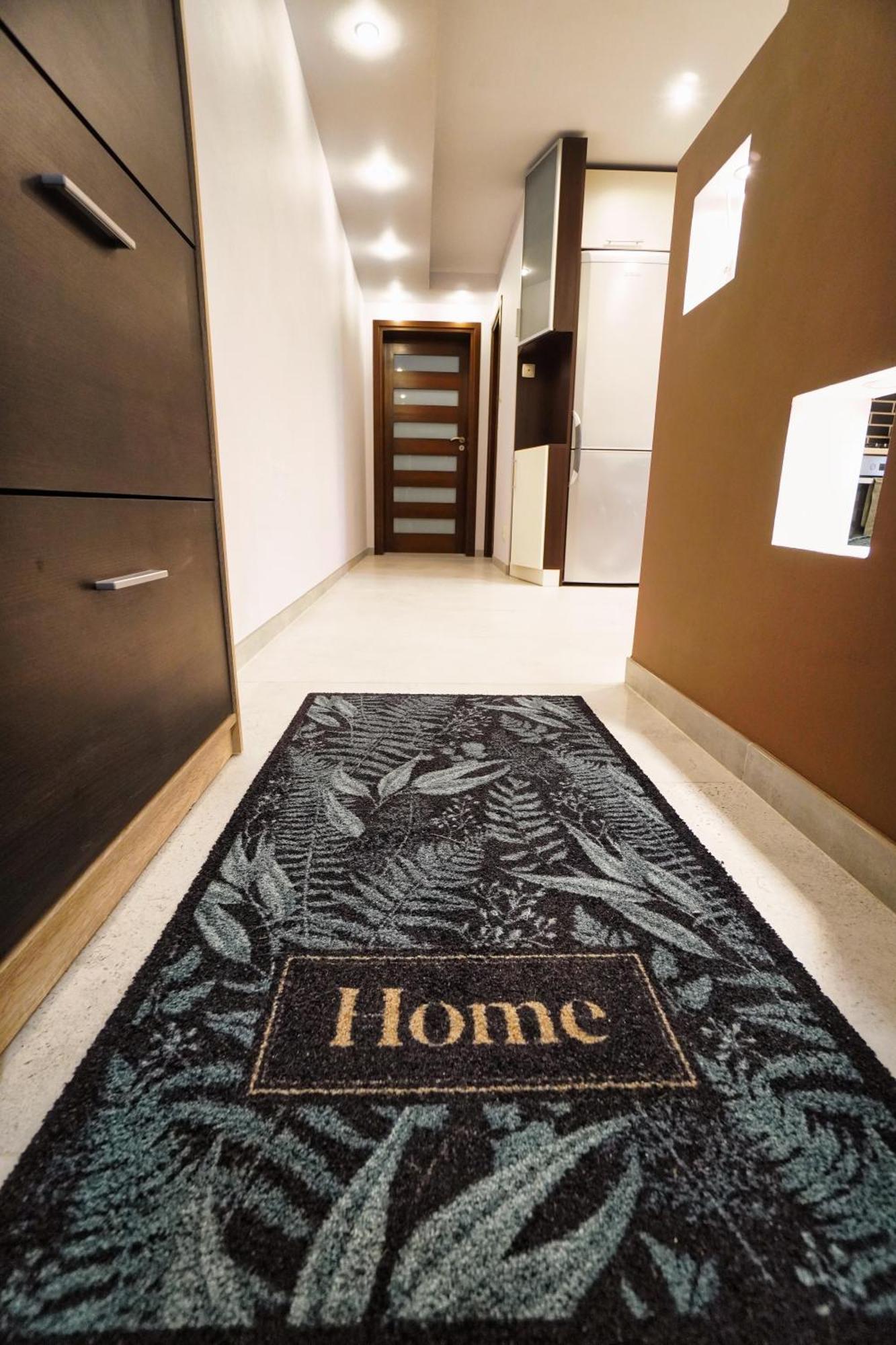 Verdant Apartment ワルシャワ エクステリア 写真